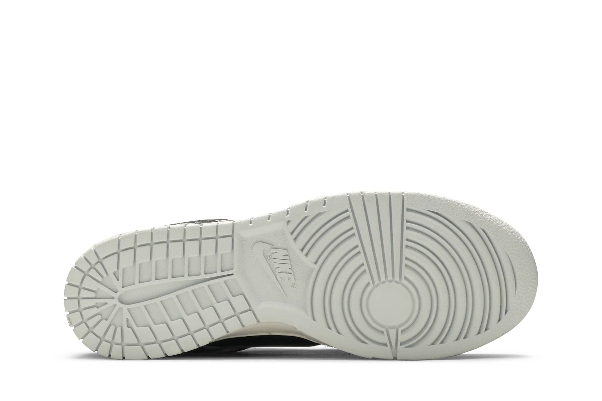 Nike Dunk Low Premium ‘Animal Pack – Zebra’ DH7913-001 - Image 4