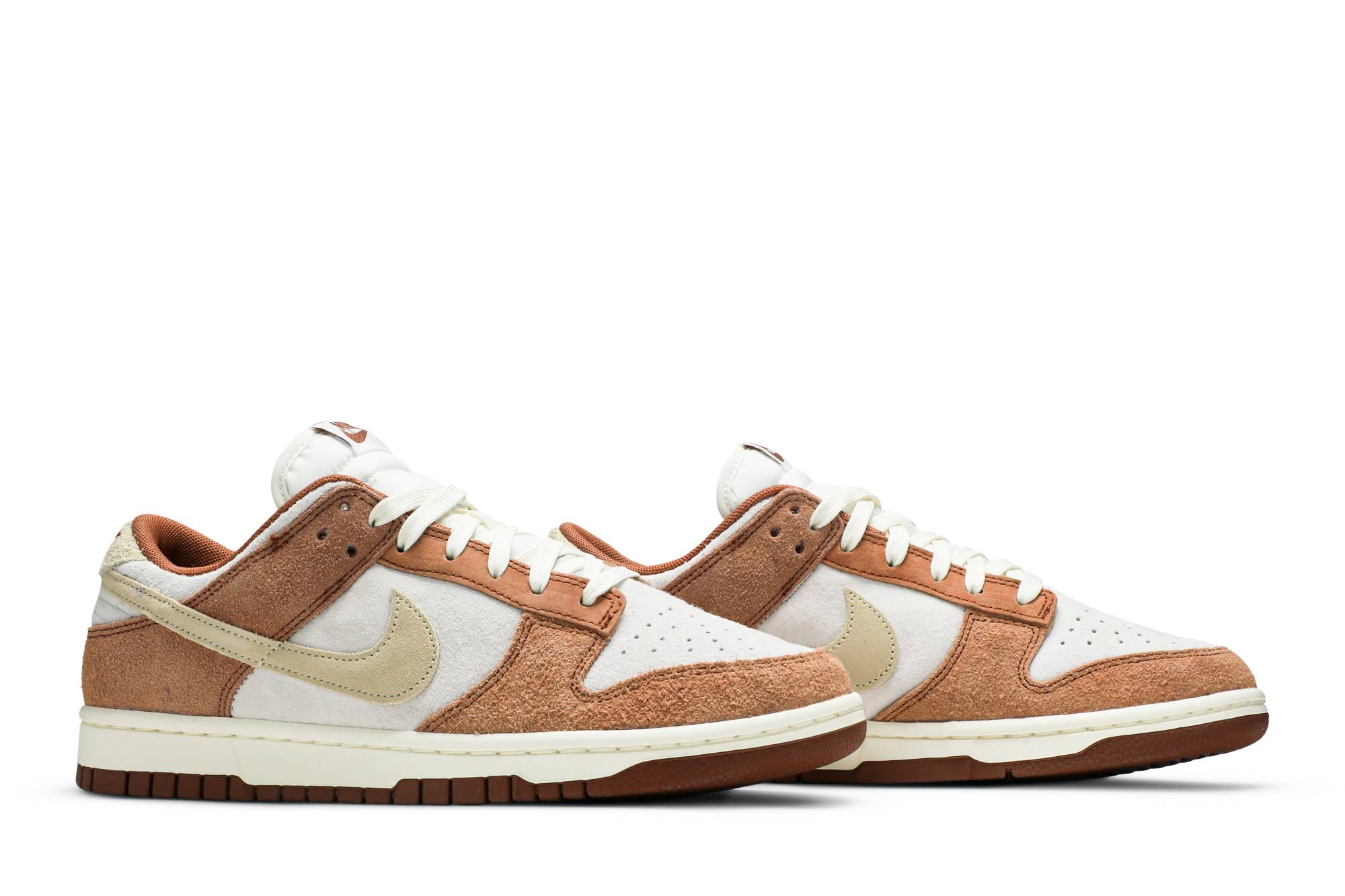 Nike Dunk Low Premium ‘Medium Curry’ DD1390-100 - Image 15