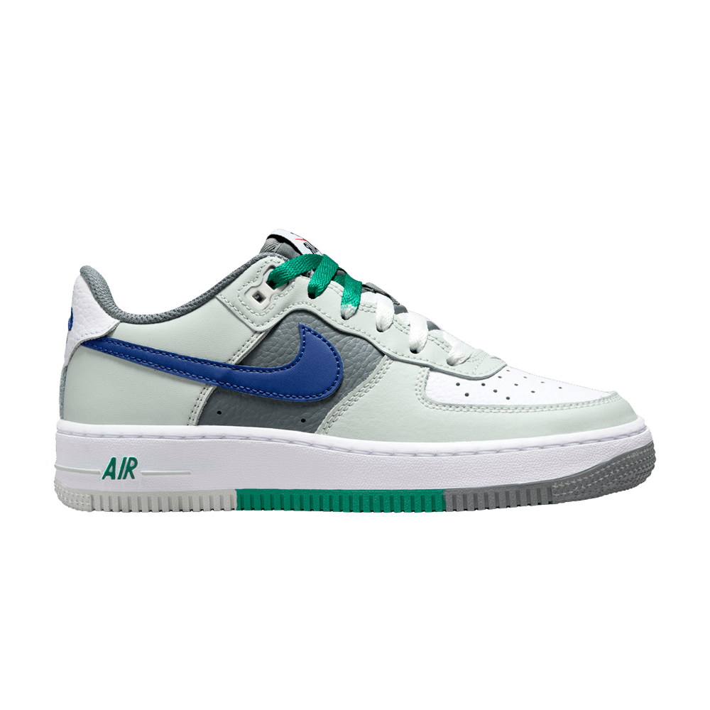 ( Grade School ) Nike Air Force 1 LV8 ‘Remix – Light Green’ FB9035-001