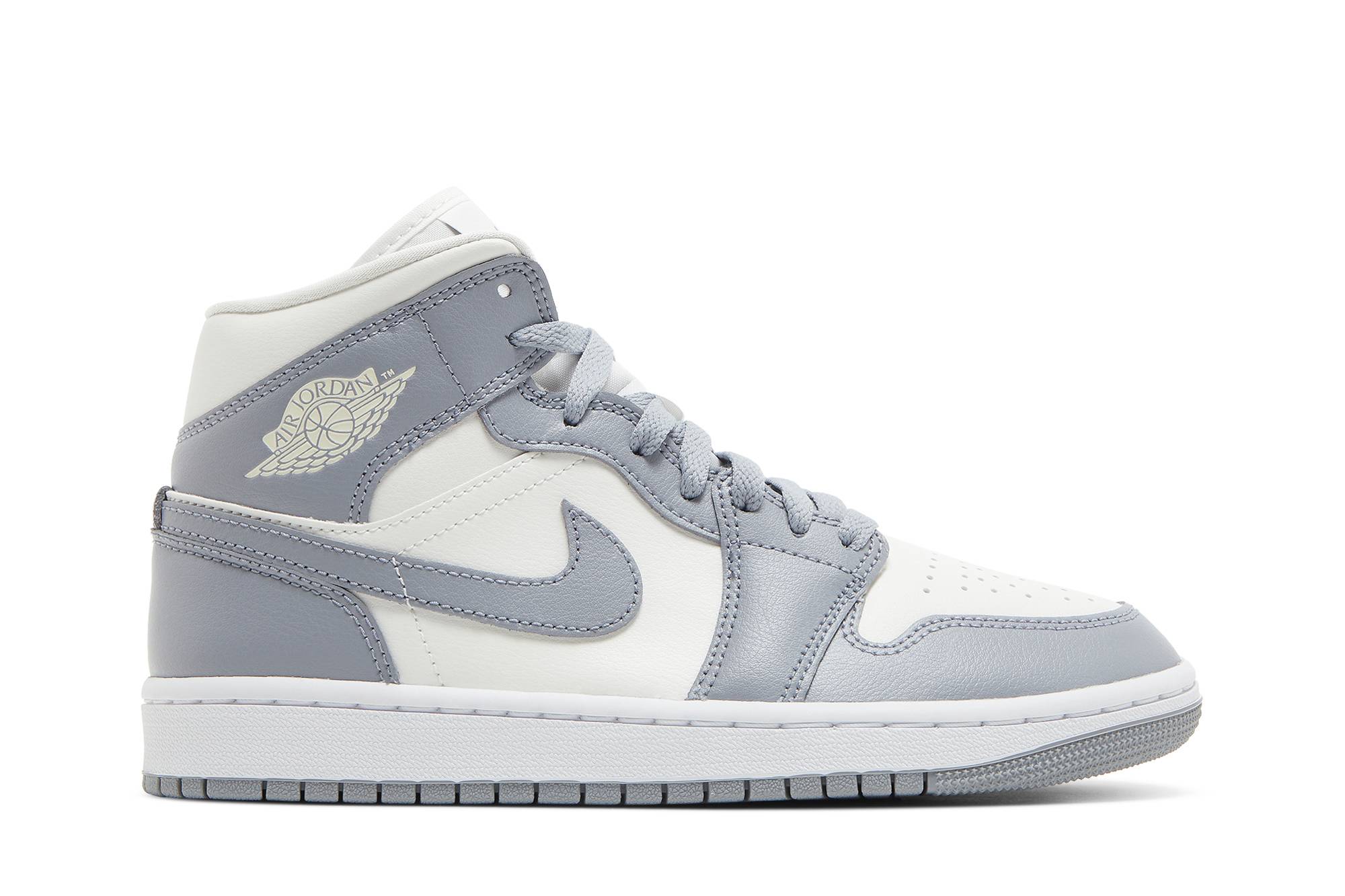 ( Women ) Air Jordan 1 Mid ‘Stealth’ BQ6472-115