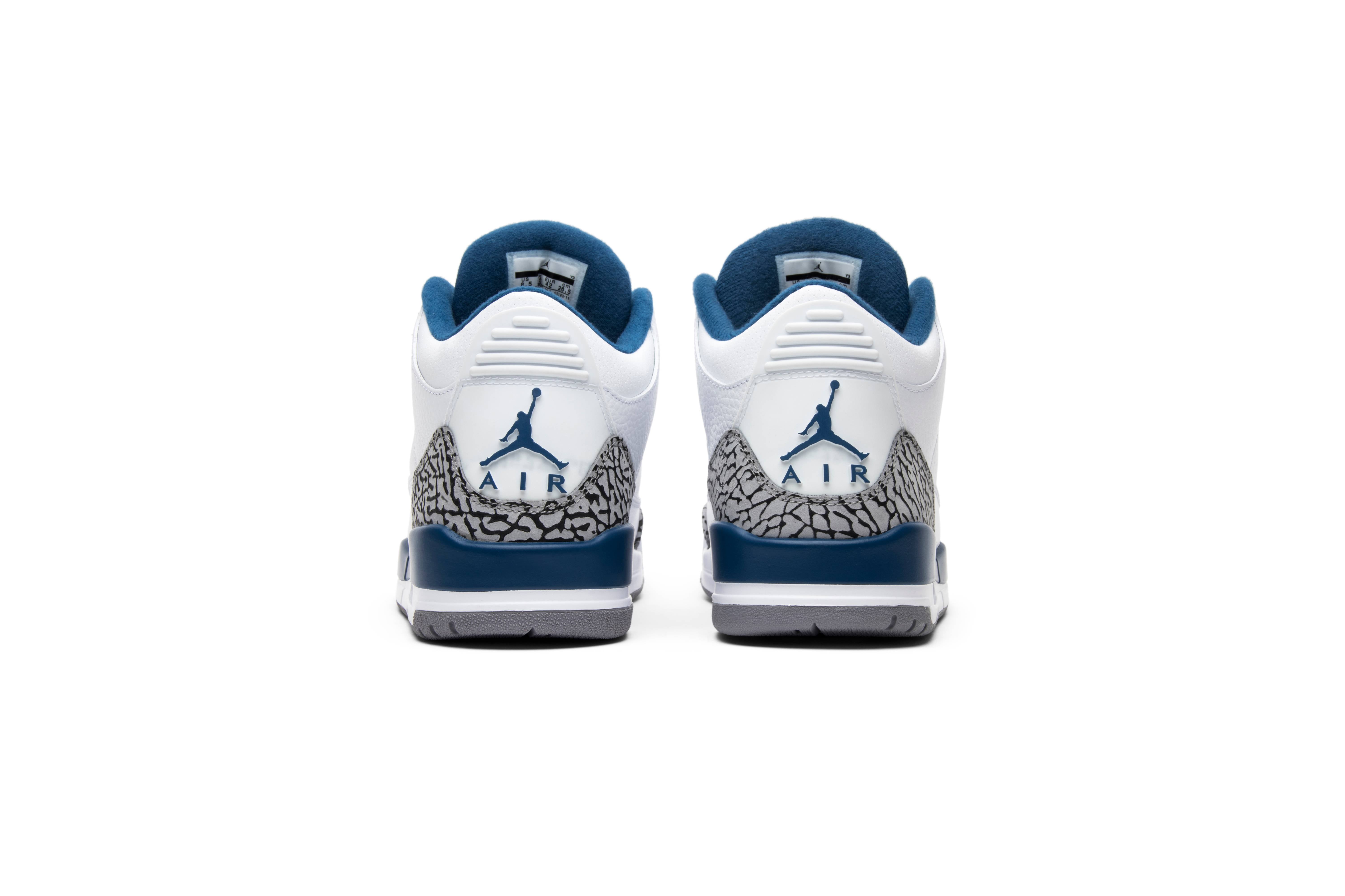 Air Jordan 3 Retro ‘True Blue’ 2011 136064-104 - Image 13