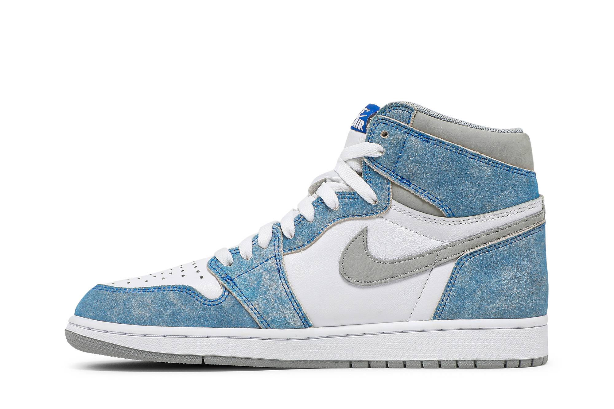 Air Jordan 1 Retro High OG ‘Hyper Royal’ 555088-402 - Image 3