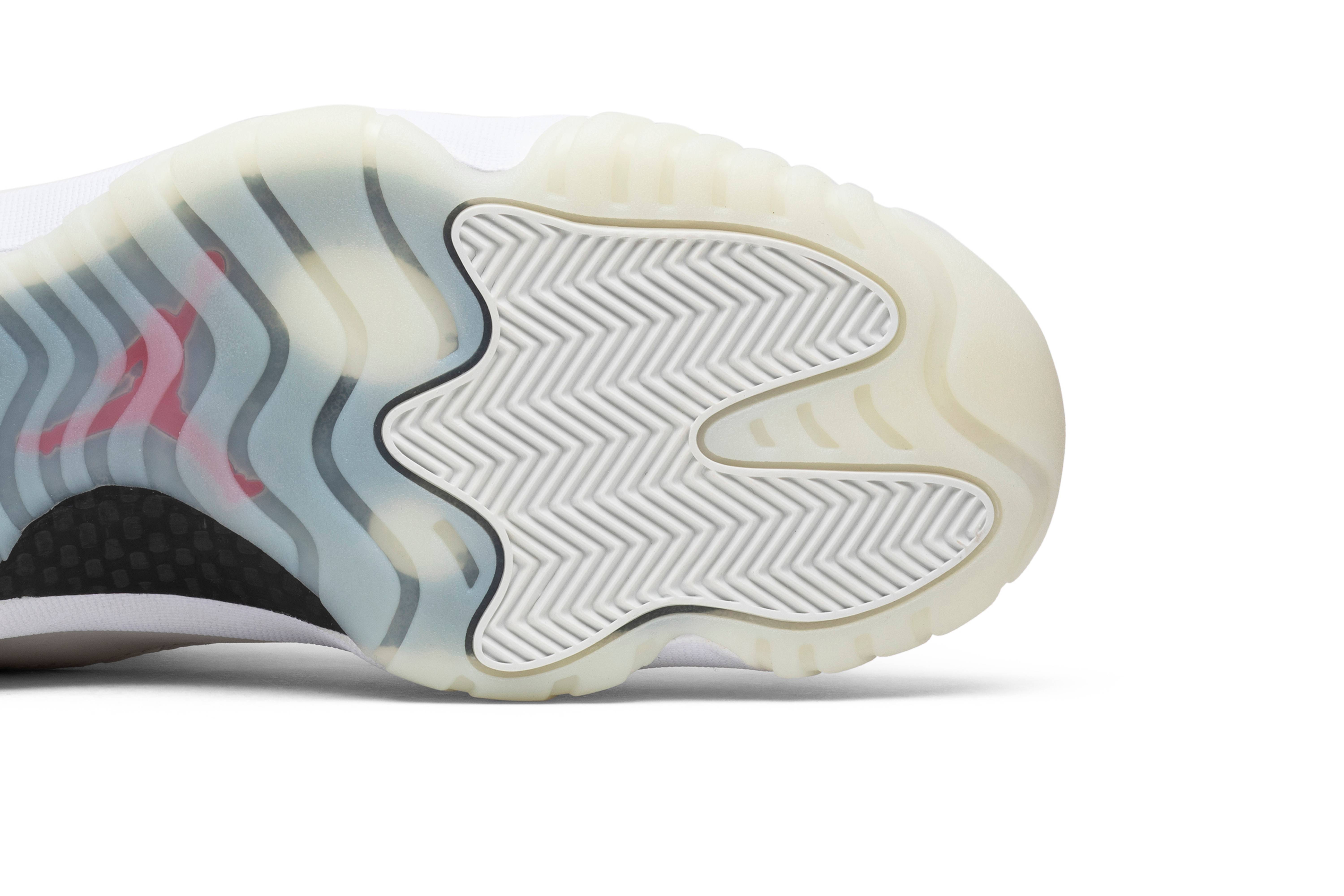Air Jordan 11 Retro Platinum Tint 378037-016 - Image 5