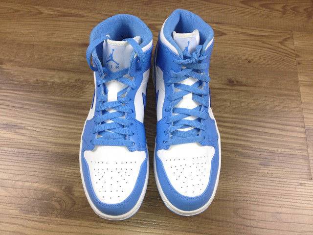 Air Jordan 1 Mid UNC 554724-106 - Image 3