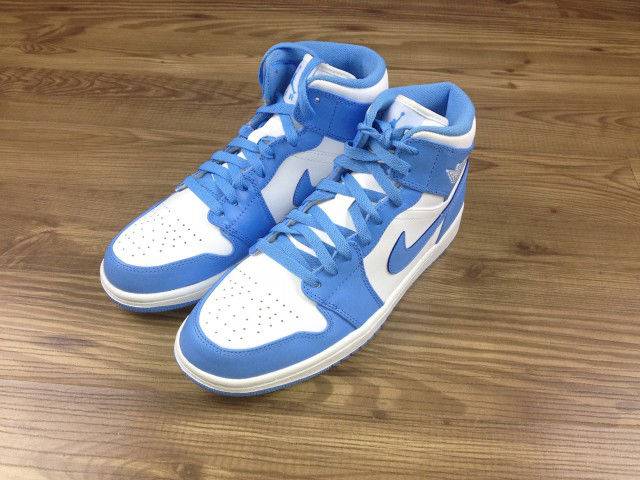 Air Jordan 1 Mid UNC 554724-106