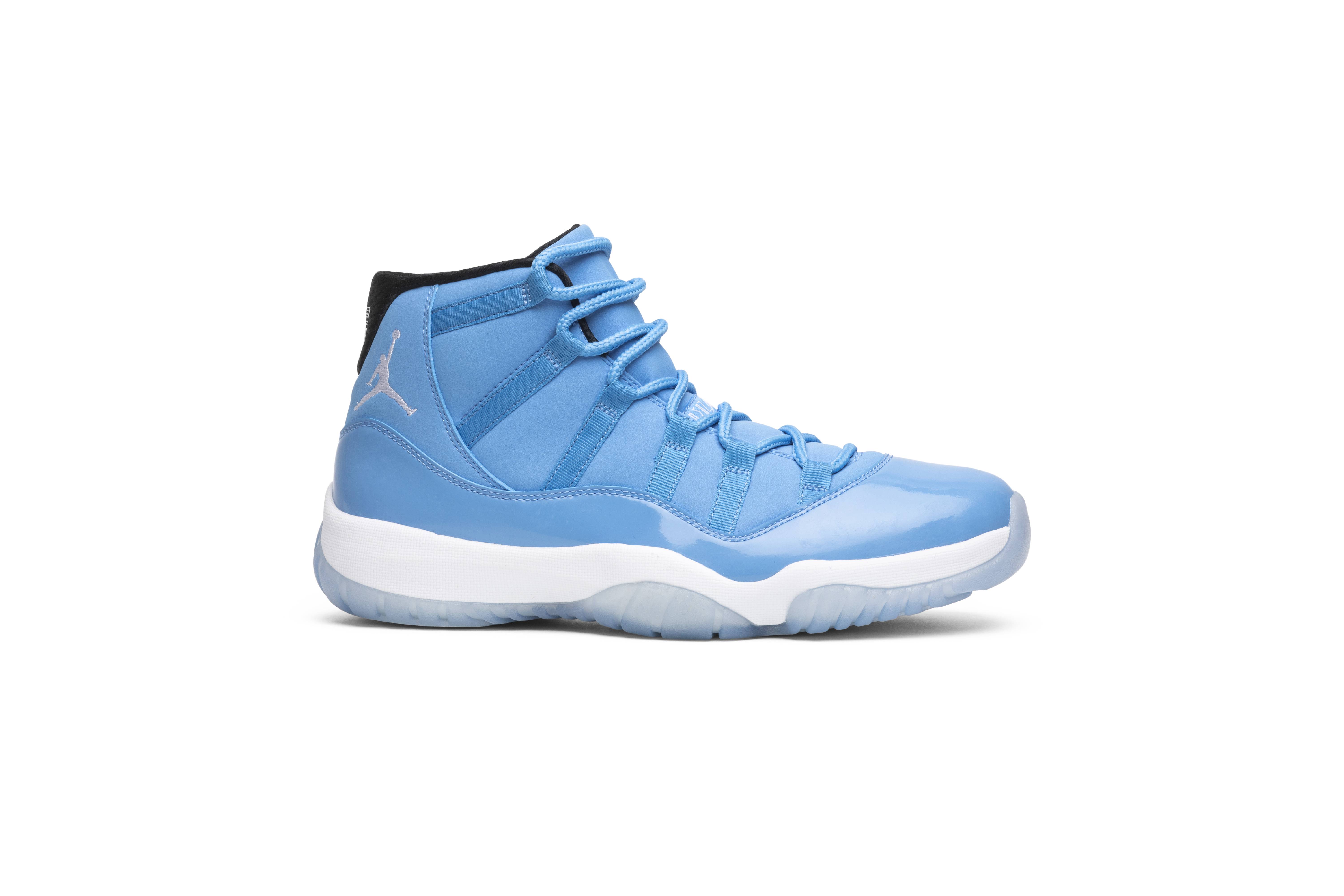 Air Jordan 11 Retro Pantone 689479-405
