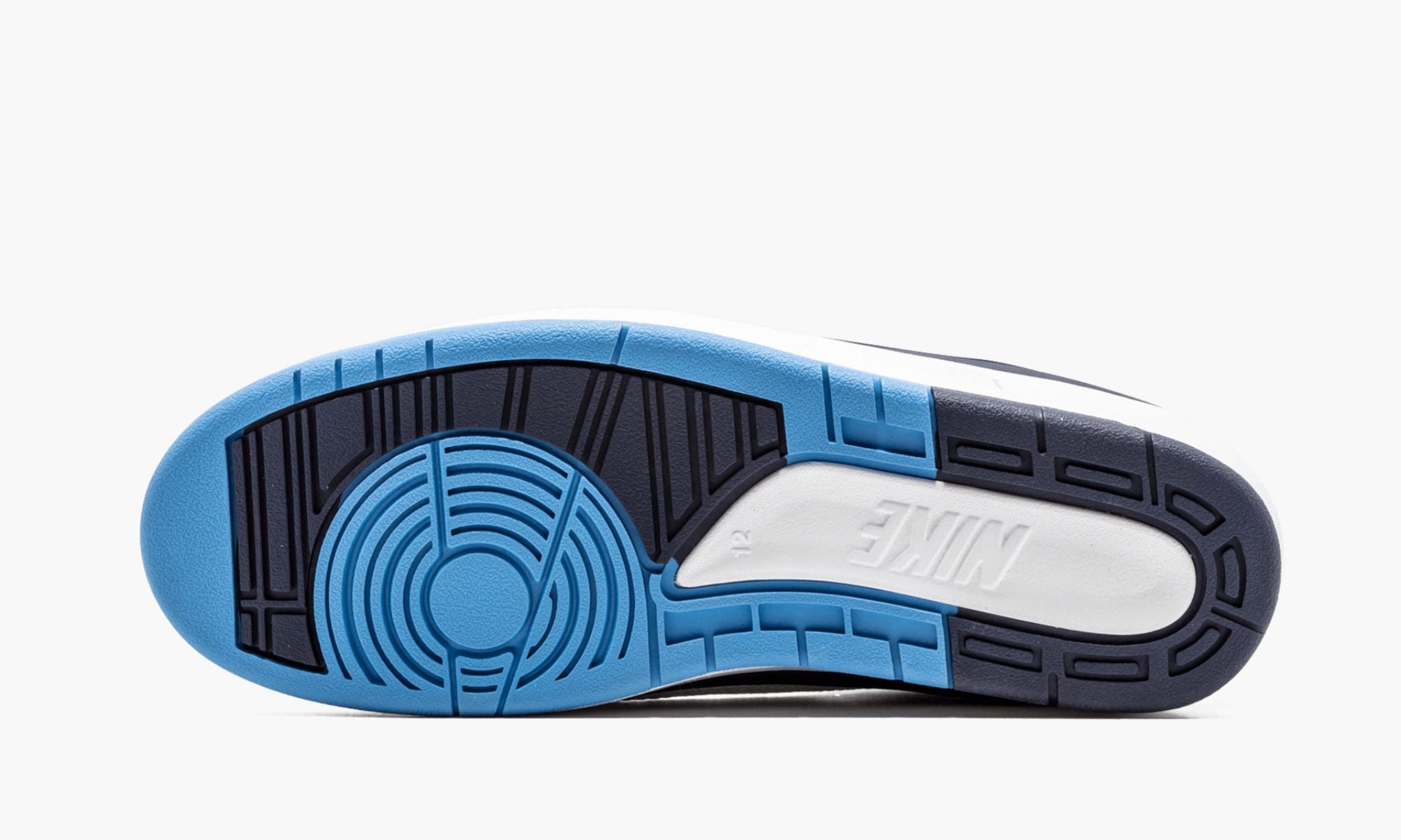 Air Jordan 2 Retro Low - Image 3