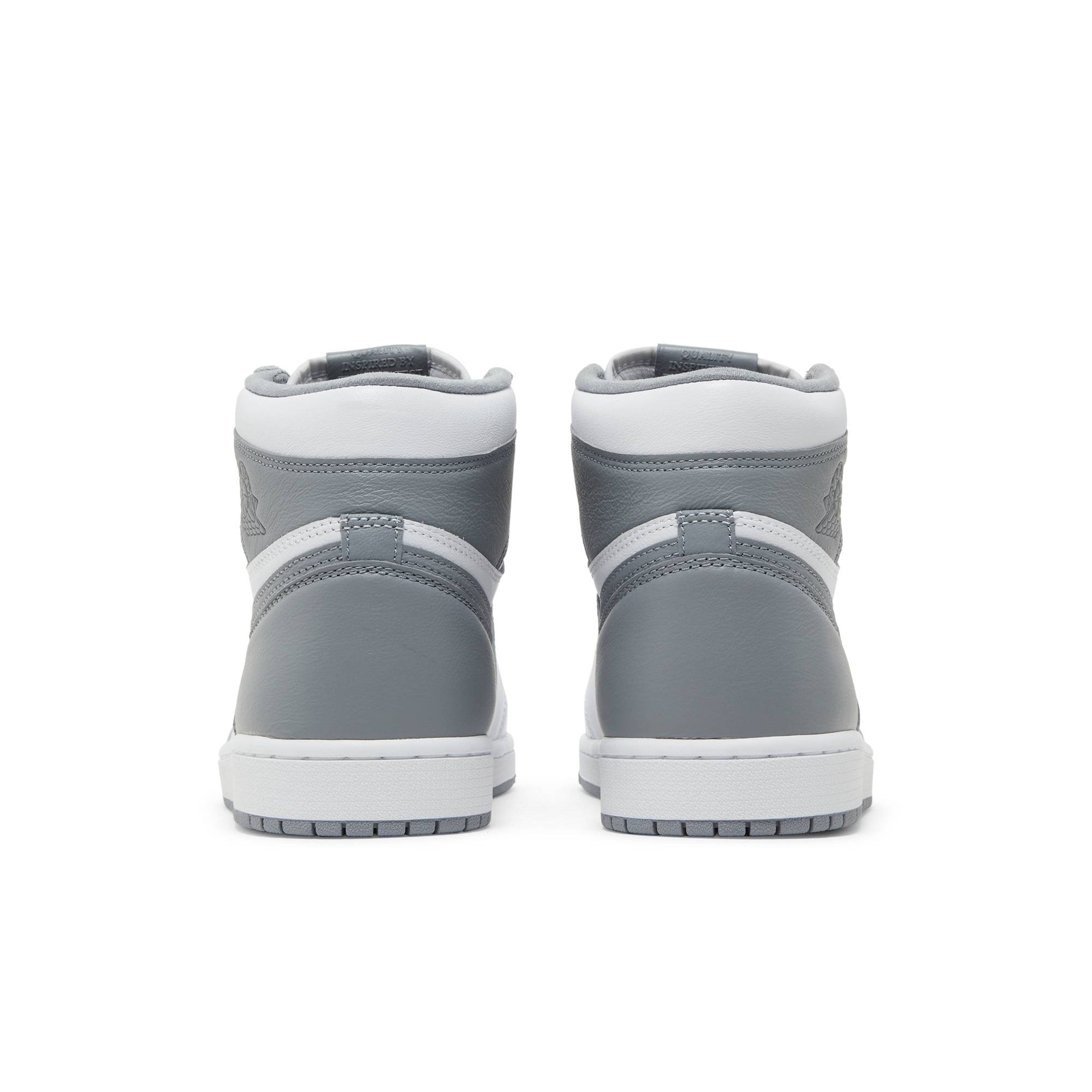 Air Jordan 1 Retro High OG ‘Stealth’ 555088-037 - Image 6