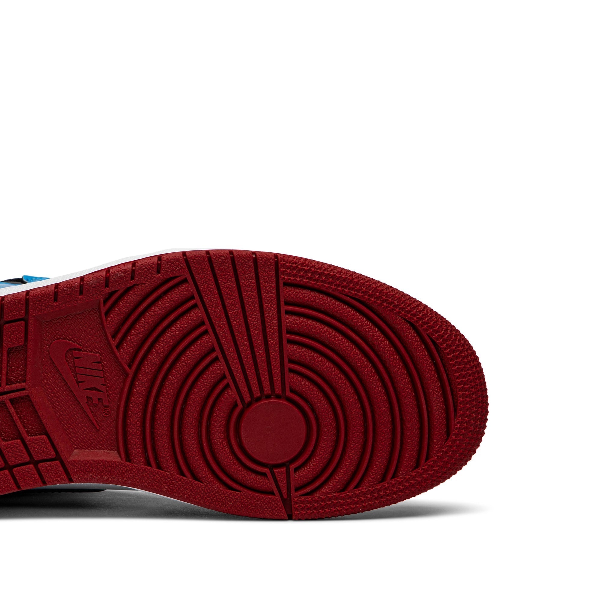 Air Jordan 1 Retro High OG ‘Fearless’ CK5666-100 - Image 5