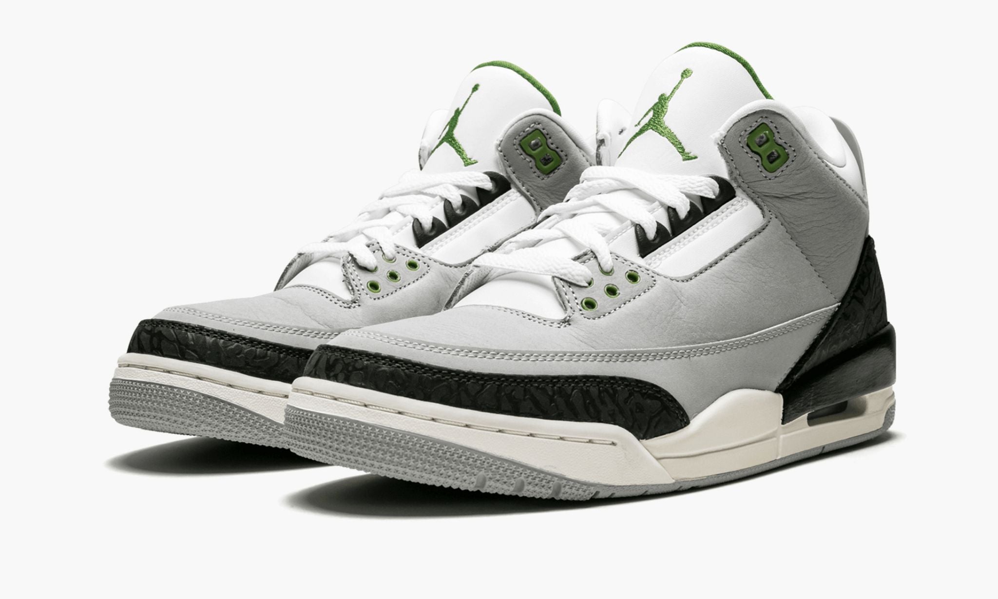 Air Jordan 3 Retro Chlorophyll - Image 3
